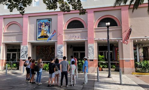 LITTLE HAVANA GIFT SHOP