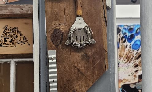 ART at 123 Gallery/Gifts