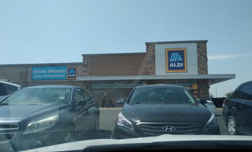 ALDI Delano