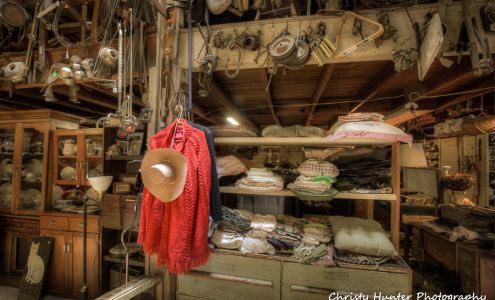 Young's Trading Center Inc