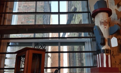 Uncle Sam's Antiques