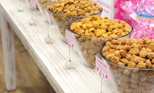 Woof Gang Bakery & Grooming Apex