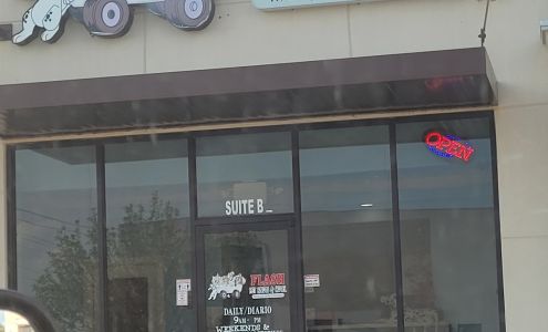 Flash Pet Salon & Hotel