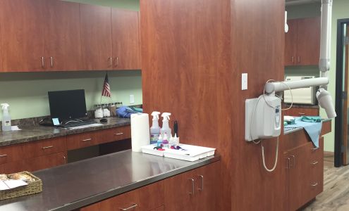 Companion Care Pet Hospital 2069 Aloma Ave, Winter Park Florida 32792