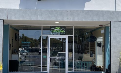 The Trimnasium Dog grooming 5915 Calle Real suite f, Goleta California 93117
