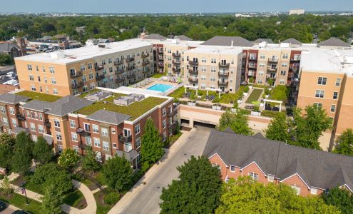 Elmhurst 255 Downtown Apartments