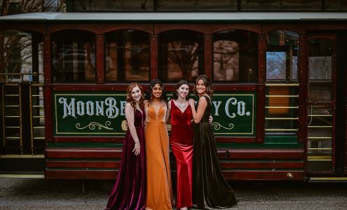 Rose & Bliss Modern Bridal