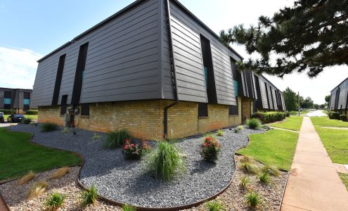 Raintree Meadows Apartments