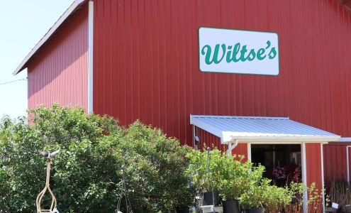 Wiltse's Farm Produce and Greenhouses Maple Park