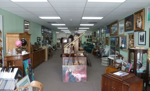Woodland Art Gallery & Frame