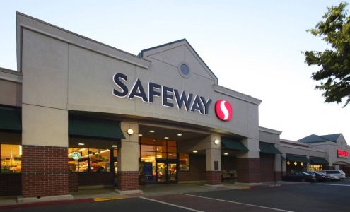 Oakshade Town Center