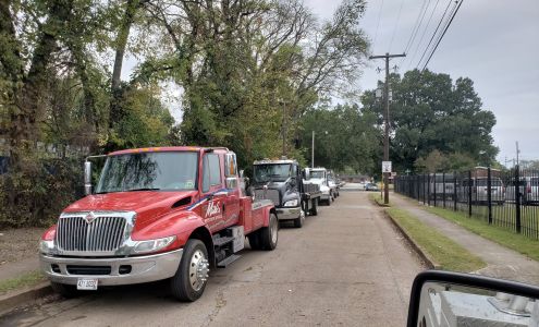 Mike's Wrecker Service