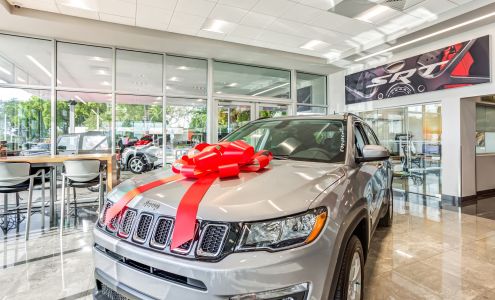 Hollywood Chrysler Jeep