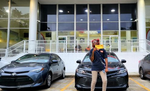 Pre-Owned Outlet by Al Hendrickson