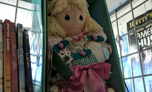 Video Strip - Movie and Game Rentals