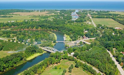 Captain's Cove Motel & Marina Waterport