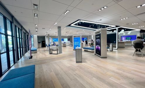 Xfinity Store by Comcast