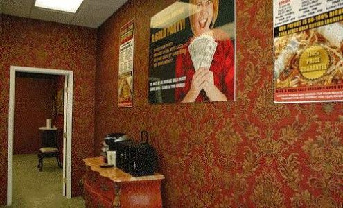 The Gold Standard of Carle Place