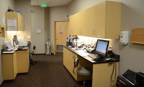 AED Urgent Care Newark