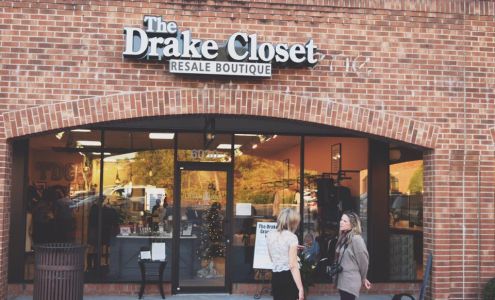The Drake Closet Sandy Springs
