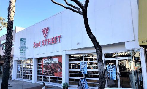 2nd STREET Sherman Oaks