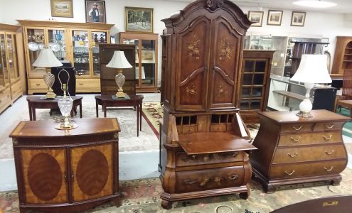 Dennis Auction & Estate Sales Stewartsville