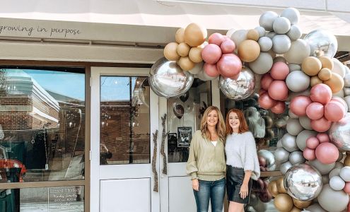 Lizard Thicket Boutique