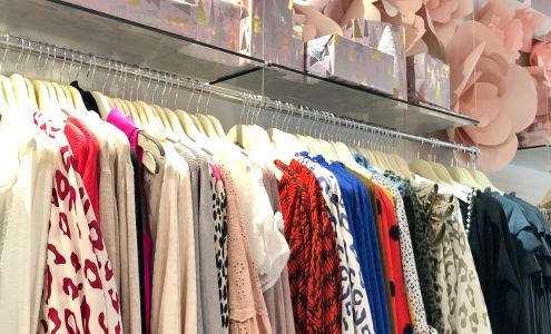 Never Enough BOUTIQUE