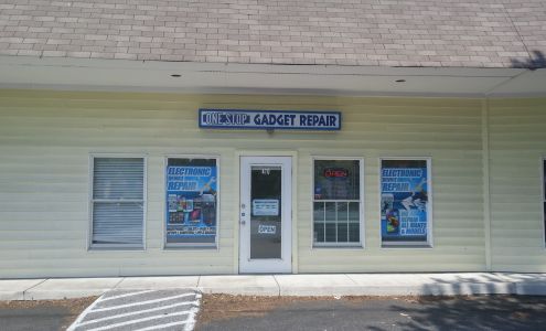 ONE STOP GADGET REPAIR iPhone, iPad, Crack Screen, Broken Charge Port, Computer, Game System