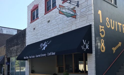 Vaste Riviere Provisions Hot Springs