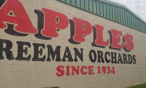 Heirloom Apples at Freeman Orchards