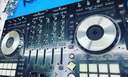 Mario Extreme Electronics