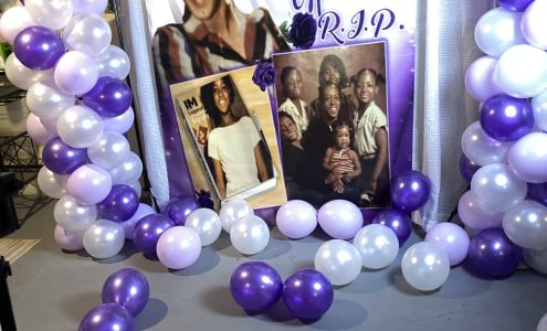 Tony Blair Chicago Quick Signs