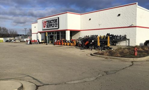 Tractor Supply Portage