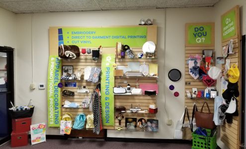 Q's Printing & Design