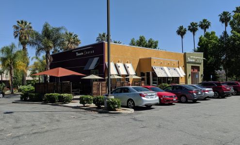 Citrus Village Shopping Center