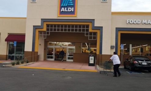 Desert Crossing Shopping Center