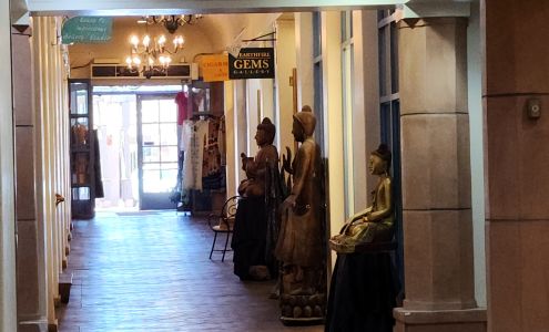 Plaza Mercado - Santa Fe, NM