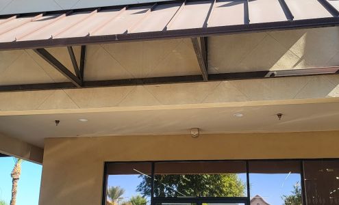 Gravitate Smoke & Vape