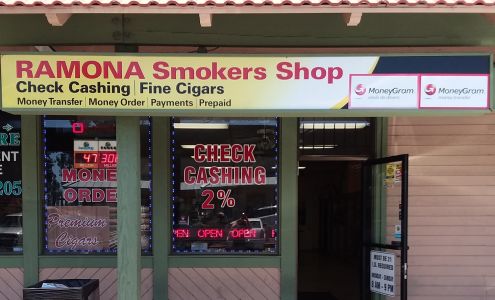 Ramona Smoker's Shop