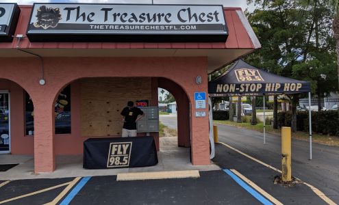 The Treasure Chest Smoke Shop - Fort Myers