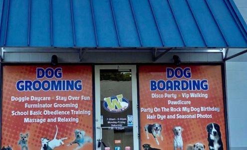 Woof Happy Tails. Pet Grooming Salon in Little Rock
