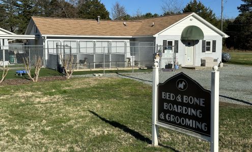Bed & Bone Boarding Kennel