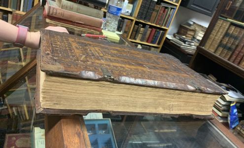 Angel’s BookShoppe