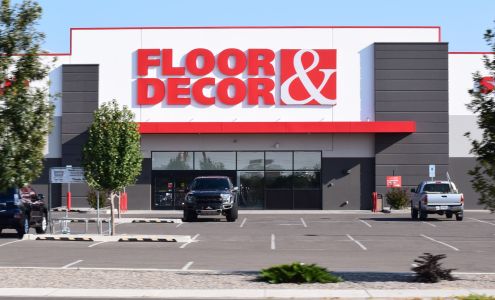 Floor & Decor