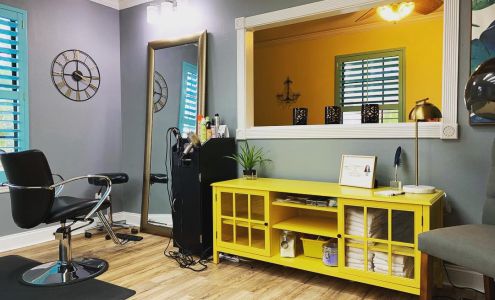 Lucero’s Beauty Bar