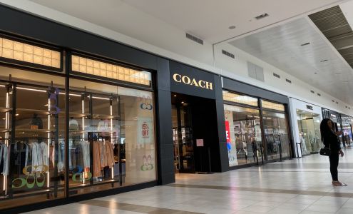 COACH Outlet