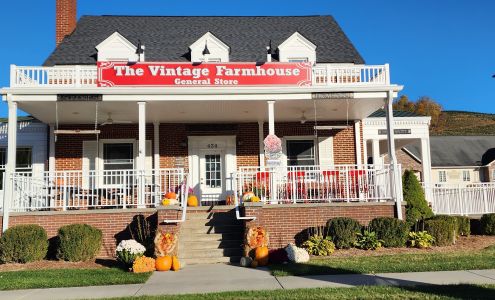The Vintage Farmhouse