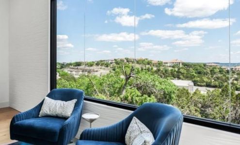 Janine Mitchell - REALTOR®, GRI - J9Realty - RE/MAX Capital City