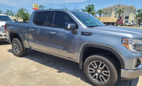 Johnny's TINT STATION